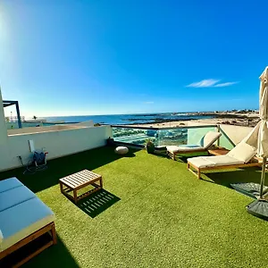Bruno Con Vistas Al Mar, Primera Linea De Playa Apartment